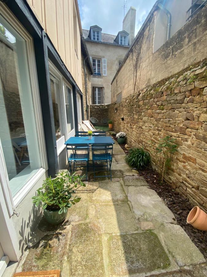 Ty Guenhael Petite Maisonnette Avec Exterieur Intra-Muros Proche Port De 瓦讷 外观 照片